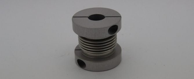 Connection of spindles to the motor / shaft couplings 4